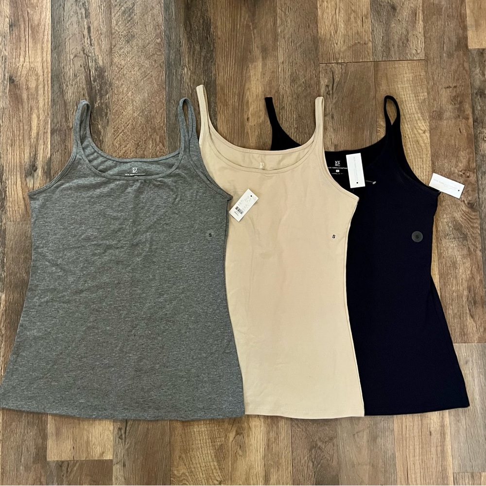 NWT Tank 3 Pack